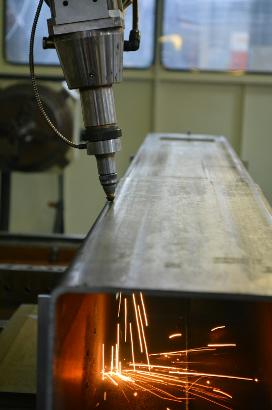 Applying voltage to anodize titanium